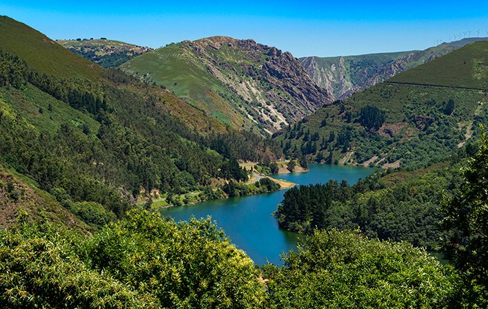 Pesca en el Embalse de la Barca