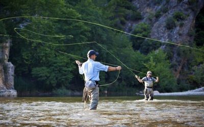 Cómo iniciarse en la pesca con mosca en río