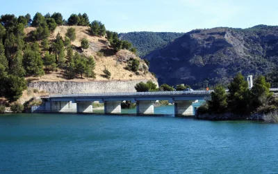 Pesca en el Embalse de El Chorro / Conde de Guadalhorce