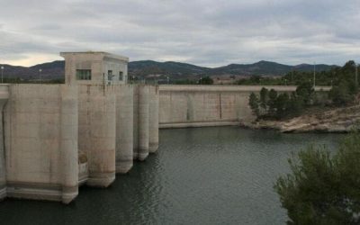 Pesca en el Embalse de Puentes de Gállego