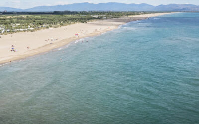 Pesca en la Playa de Sant Pere Pescador